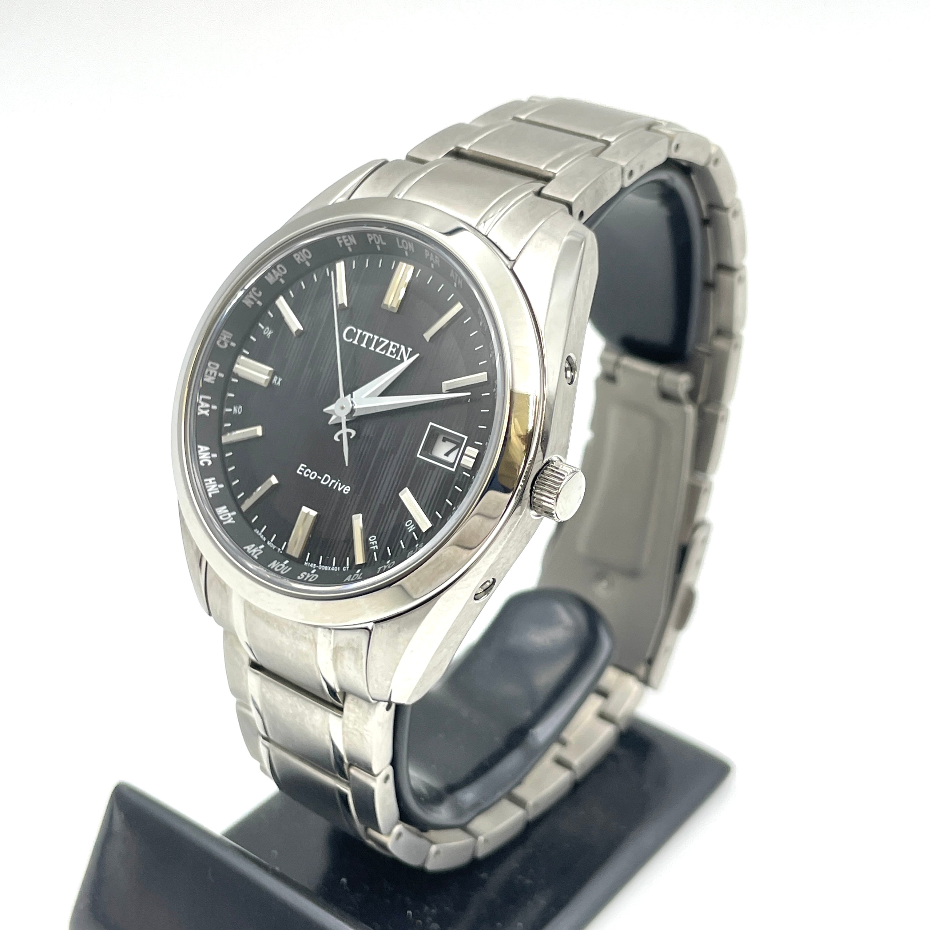 CITIZEN_(シチズン)_Eco-Drive CB0261-53E_電波ソーラー 黒文字盤_中古品