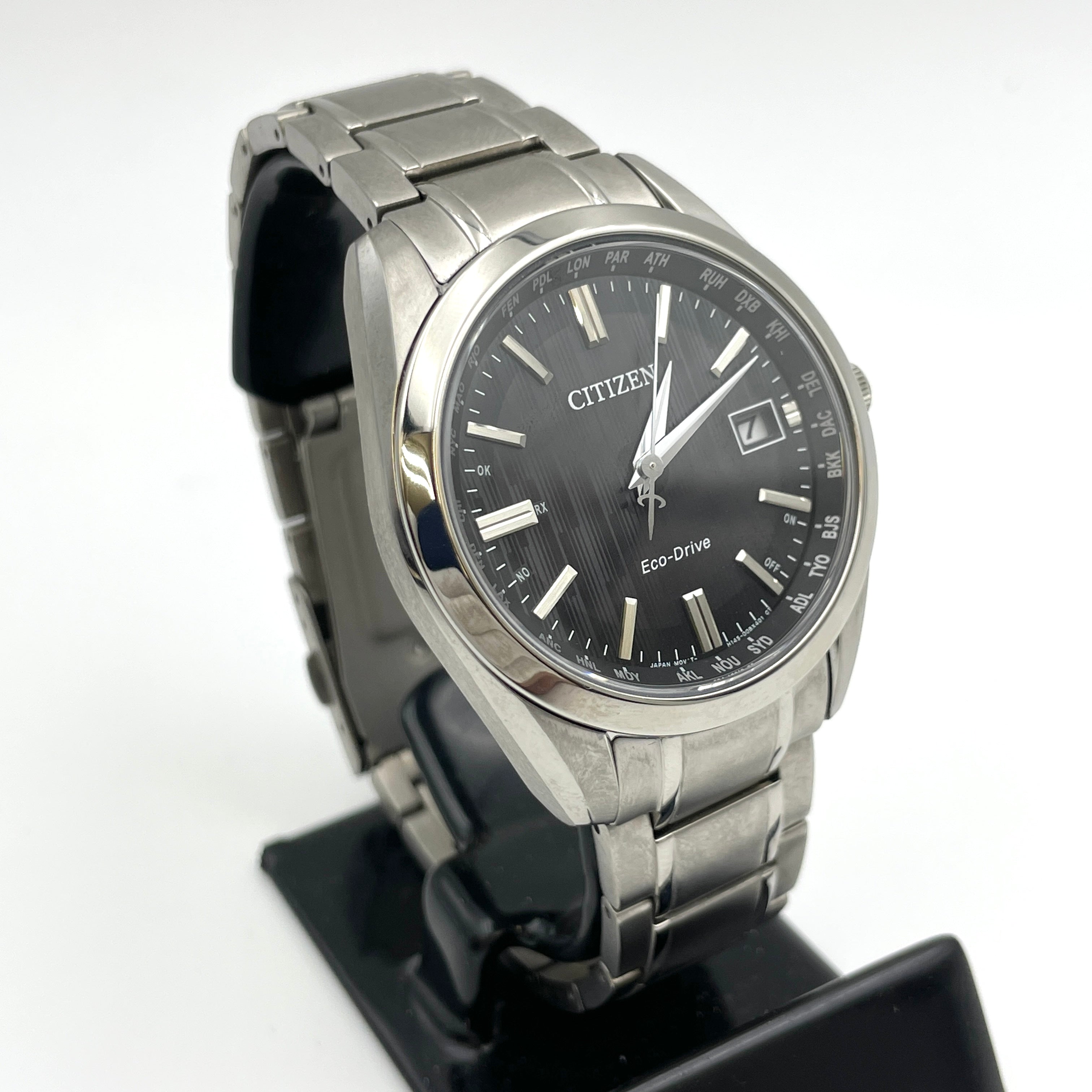CITIZEN_(シチズン)_Eco-Drive CB0261-53E_電波ソーラー 黒文字盤_中古品