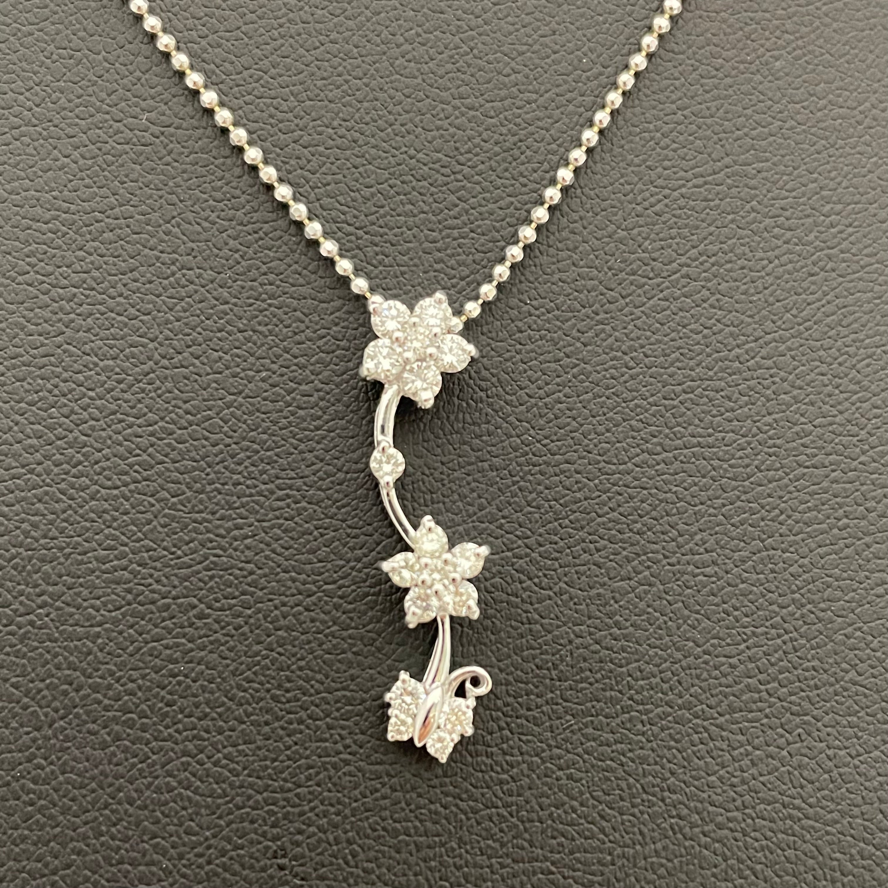 ノンブランド _K18WG ダイヤモンド_ペンダントネックレス_FD0.56ct/45cm/5.3g _中古品