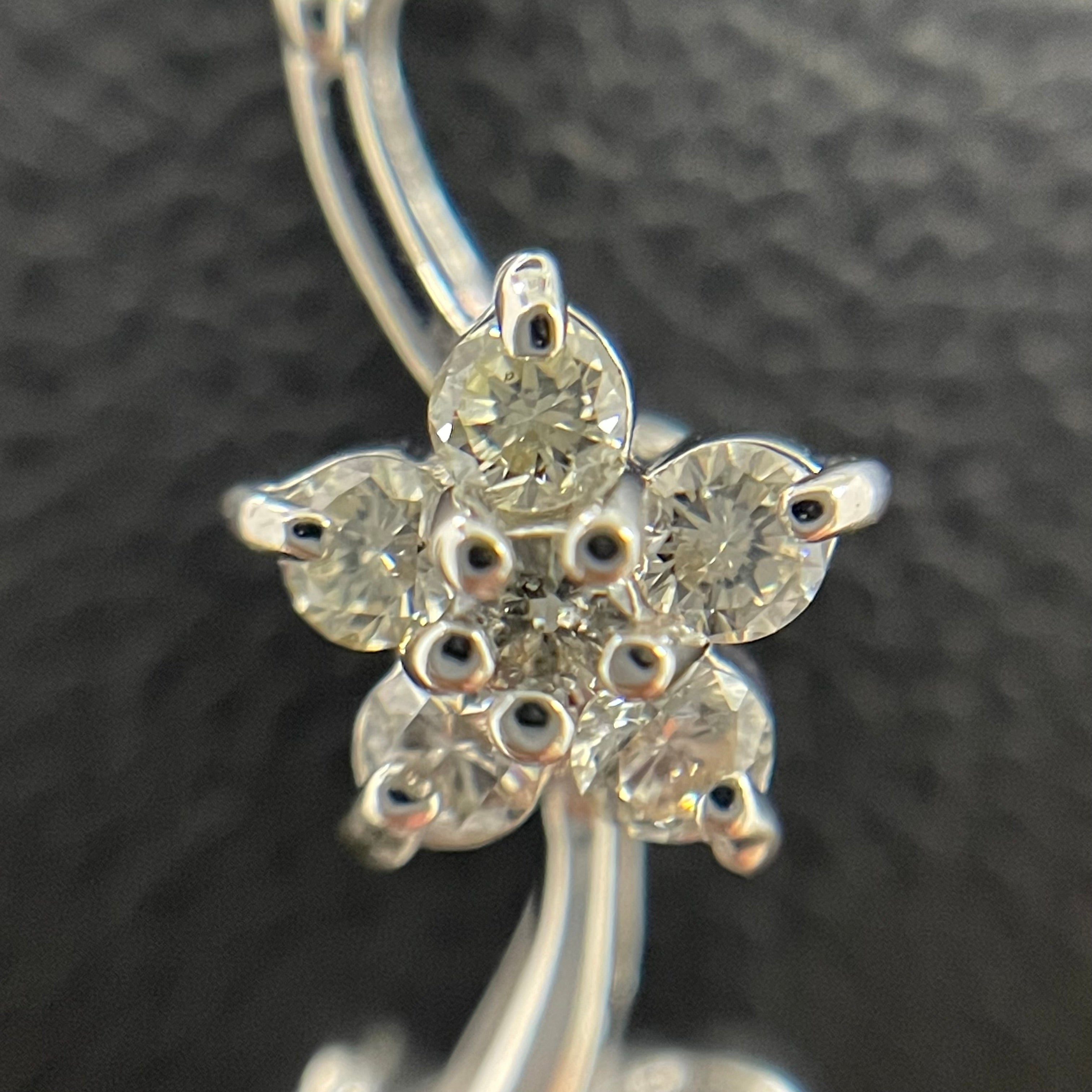 ノンブランド _K18WG ダイヤモンド_ペンダントネックレス_FD0.56ct/45cm/5.3g _中古品