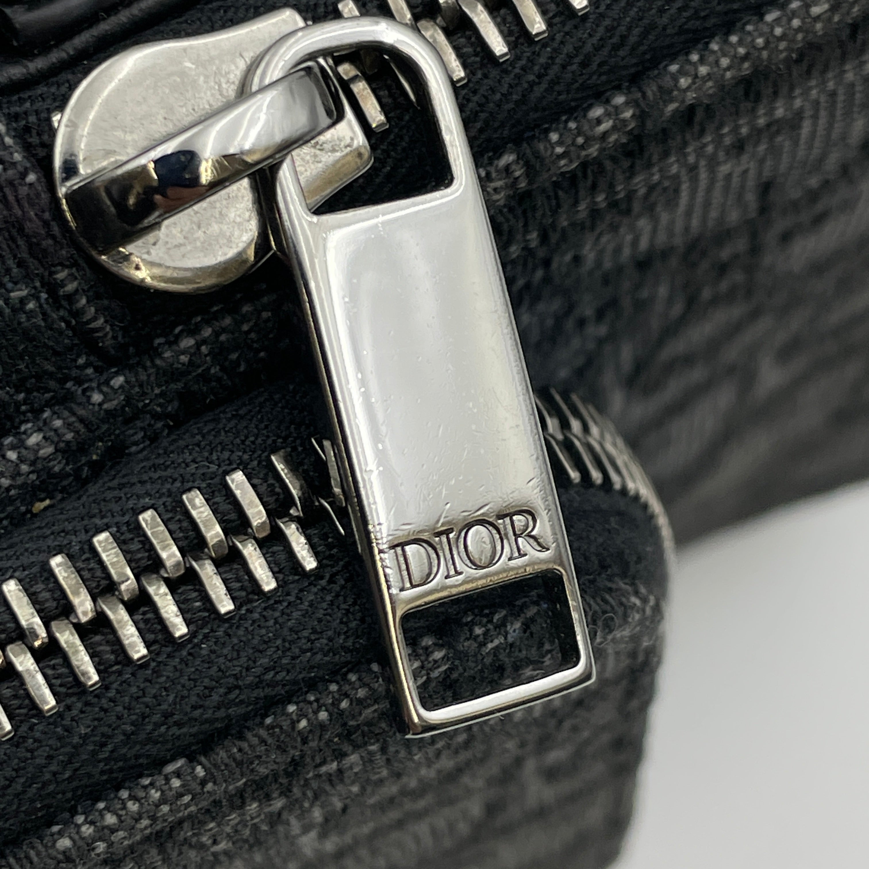 DIOR_（ディオール）_ライダー マイクロポーチ_オブリーク ジャガード_2OBCA326YSE_中古品