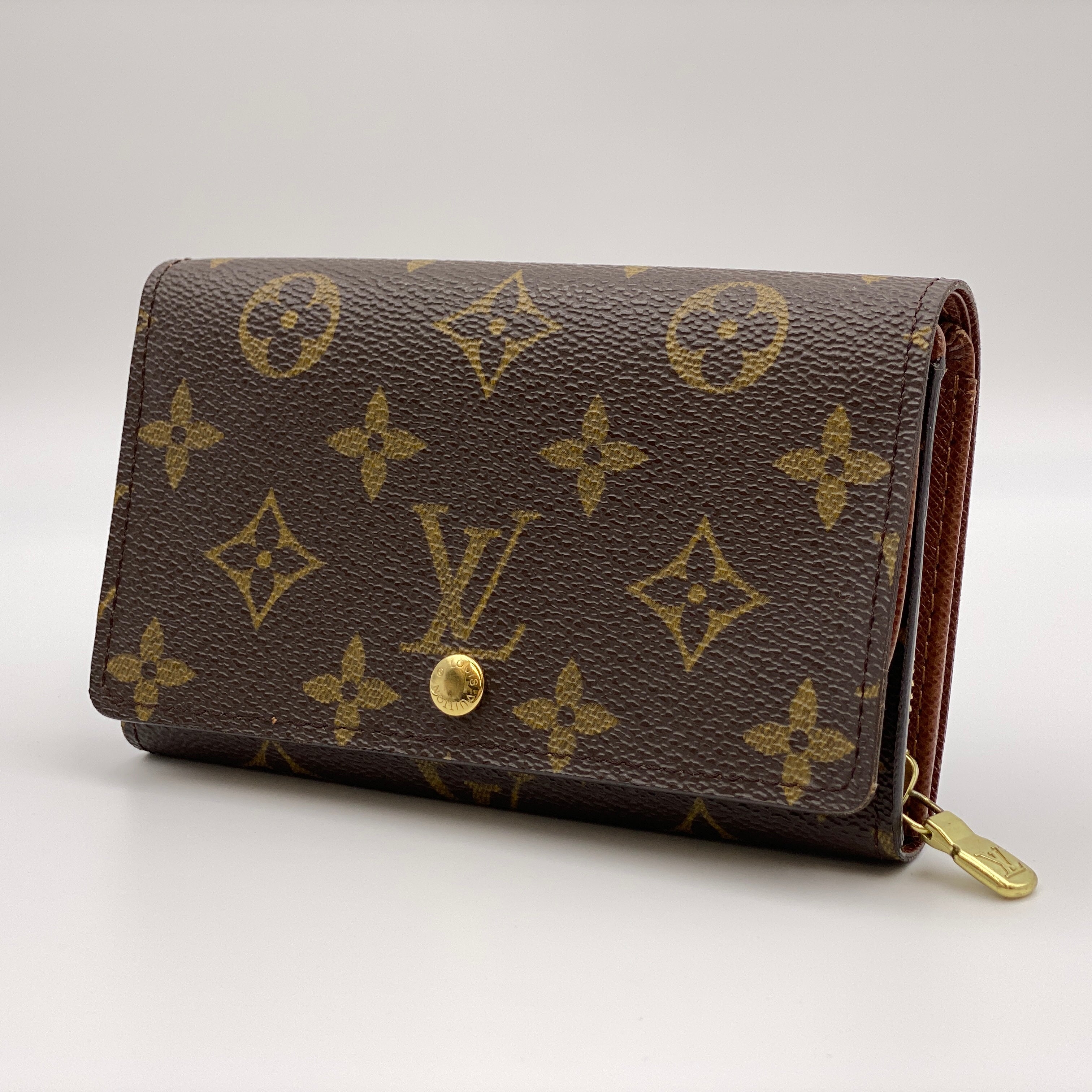 送料無料】 LOUIS VUITTON（ルイヴィトン）モノグラム財布ポルトモネ・ビエ トレゾールM61730中古品