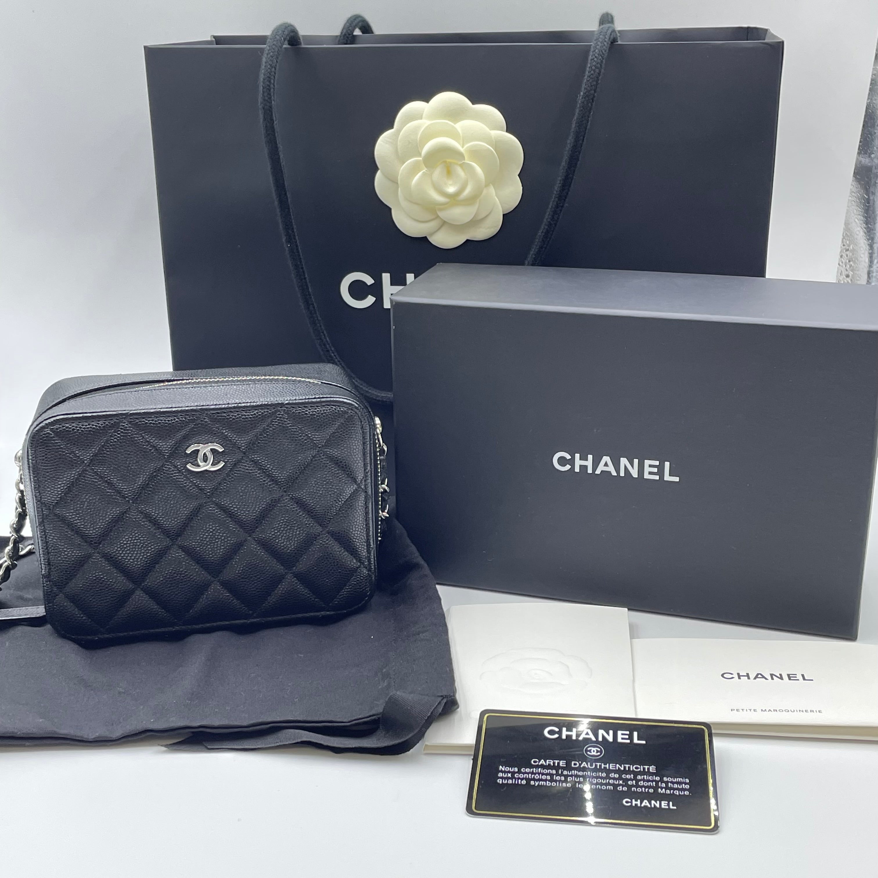 【送料無料】_CHANEL _（シャネル）_ミニマトラッセ　チェーンショルダーバッグ_ AP2426 キャビアスキン　カメラバッグ_中古品