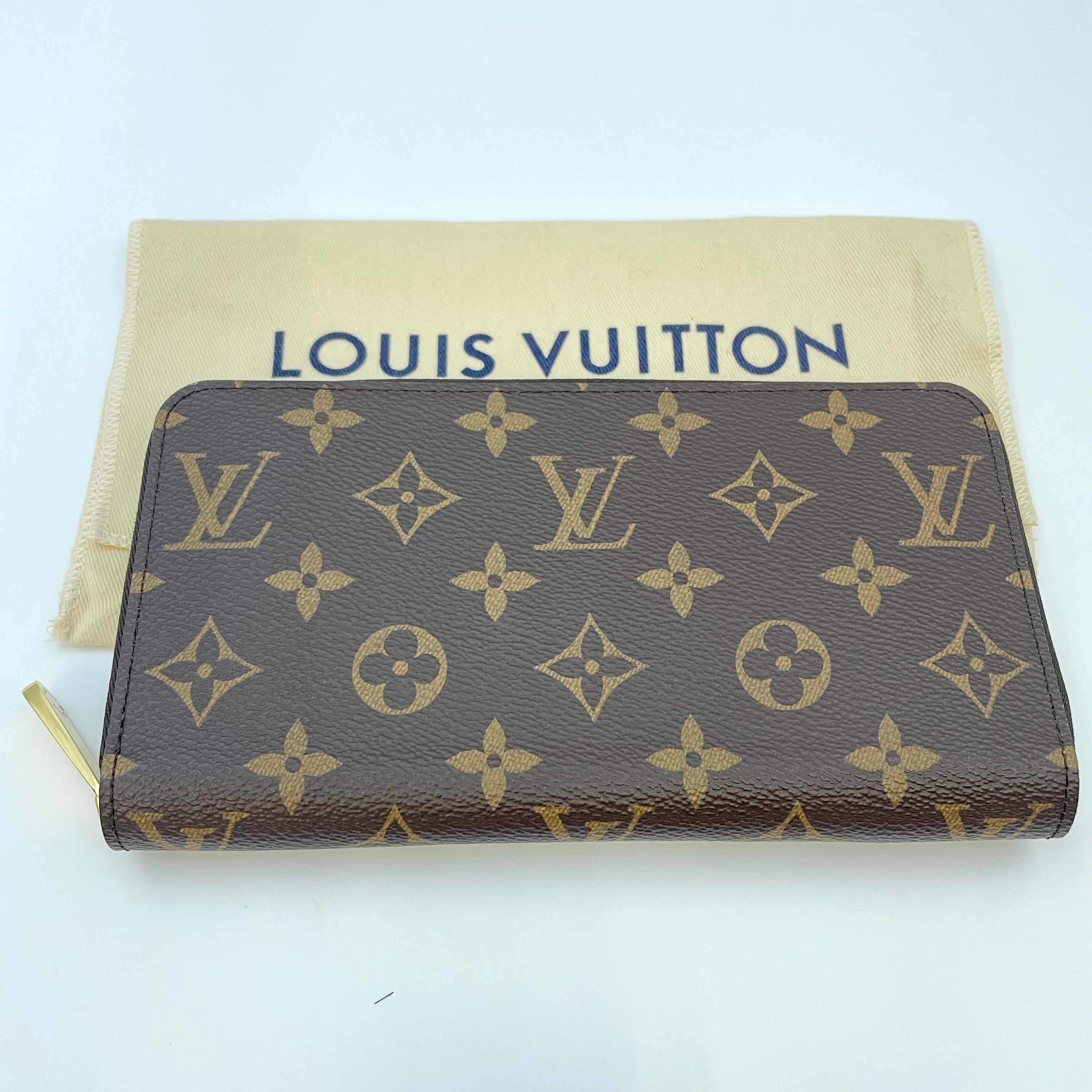 【送料無料】_LOUIS VUITTON_（ルイヴィトン）_ジッピーウォレット　M42616_ 中古品