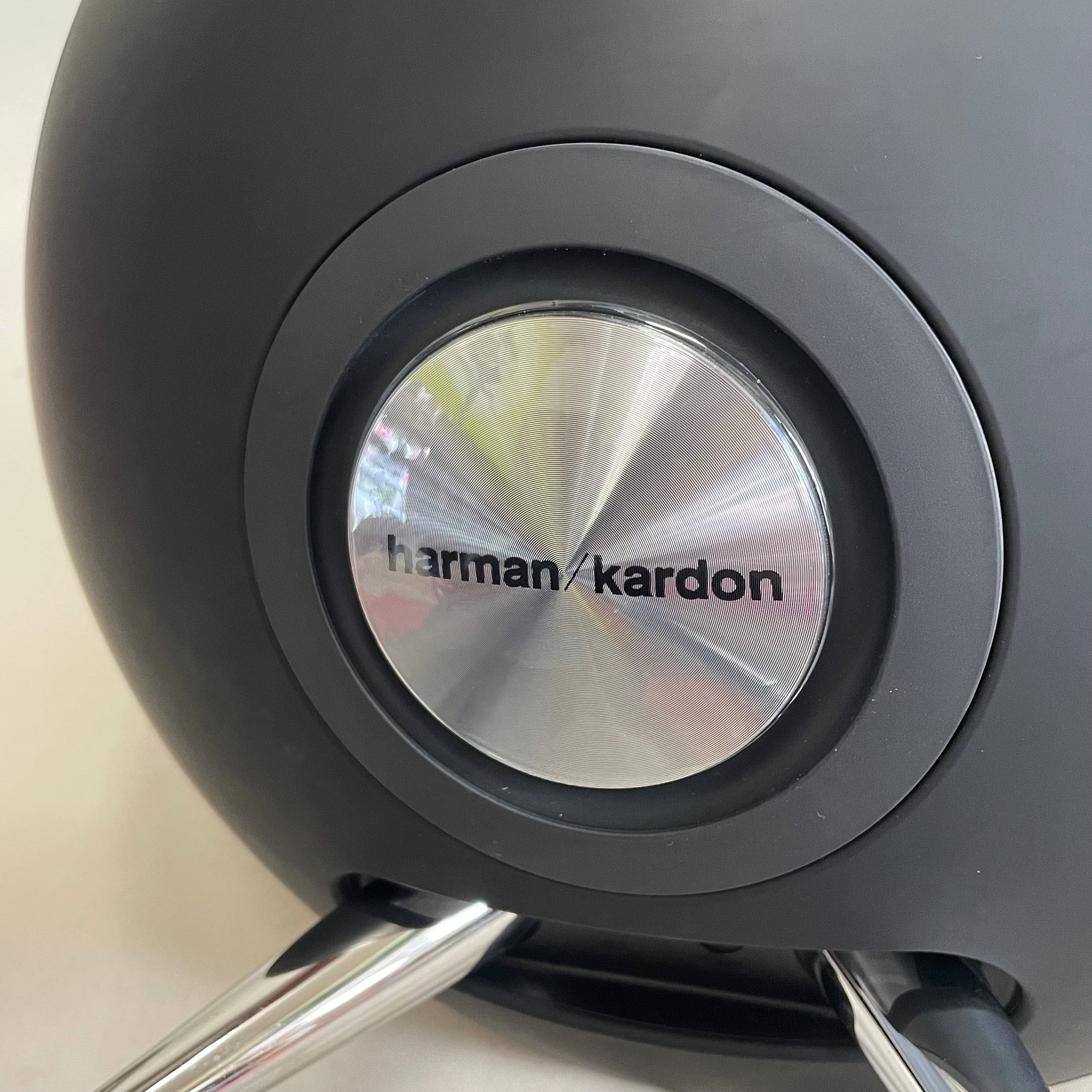 【送料無料】_ Harman_（ハーマン）_harman/kardon ONYX STUDIO_ HKONYXSTUDIOJN _中古品