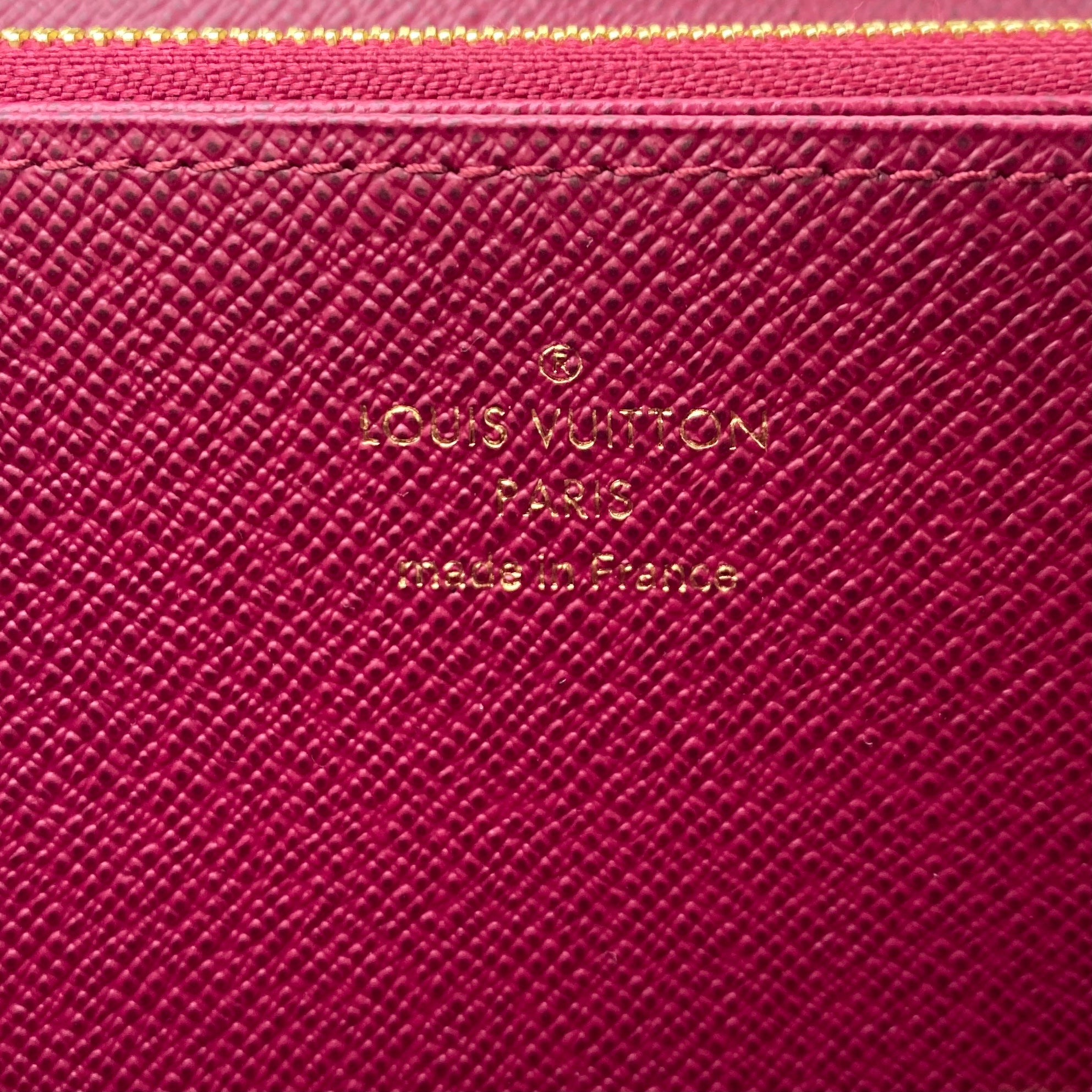 【送料無料】_ LOUIS  VUITTON_（ルイヴィトン）_ジッピー･ウォレット_ フューシャM41895_ 未使用品