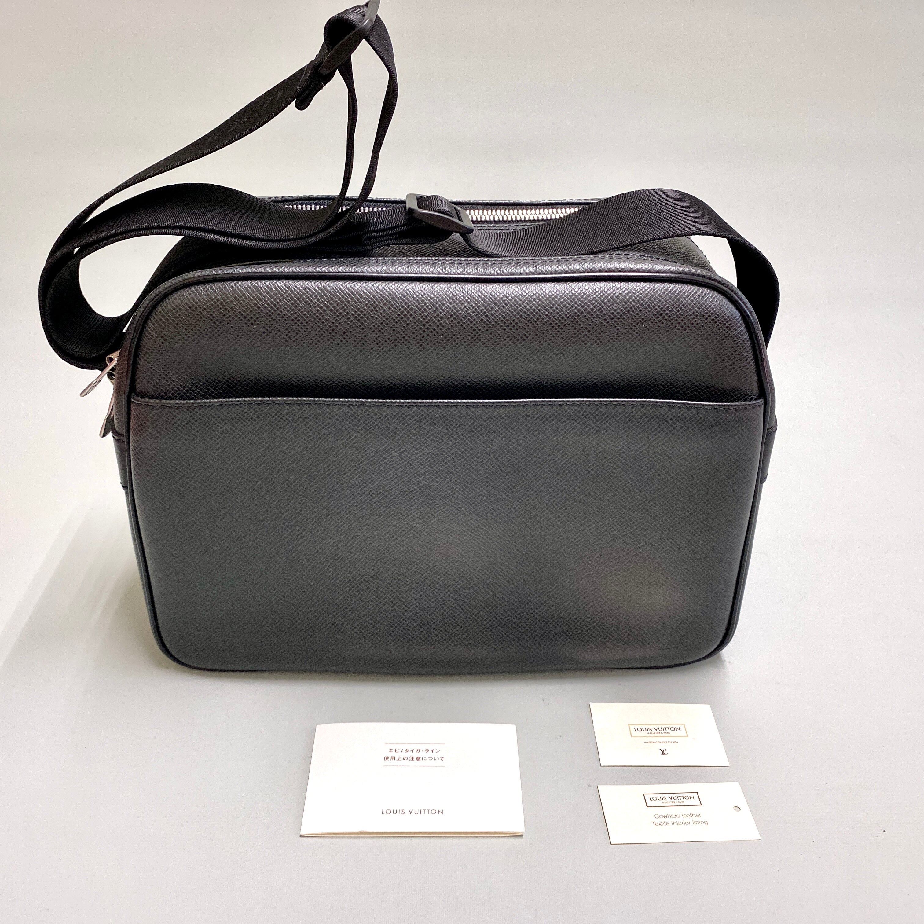 【送料無料】_ LOUIS VUITTON_（ルイヴィトン)_タイガ _リポーター アルドワーズ_ M30152_ 中古品