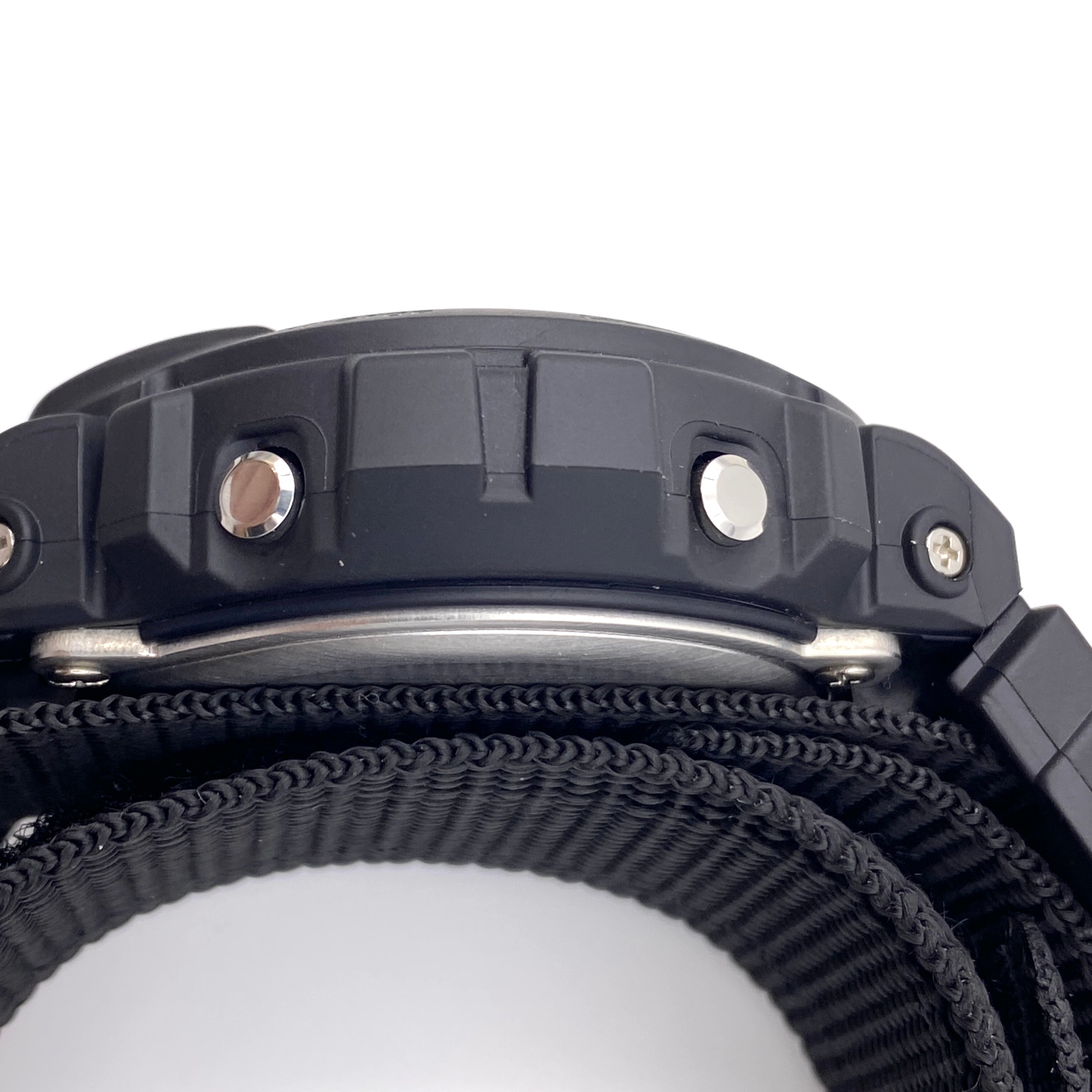 G−SHOCK _限定トリプルコラボ_Supreme×_THE NORTH FACE×_G-SHOCK _DW-6900NS-1JR_中古品