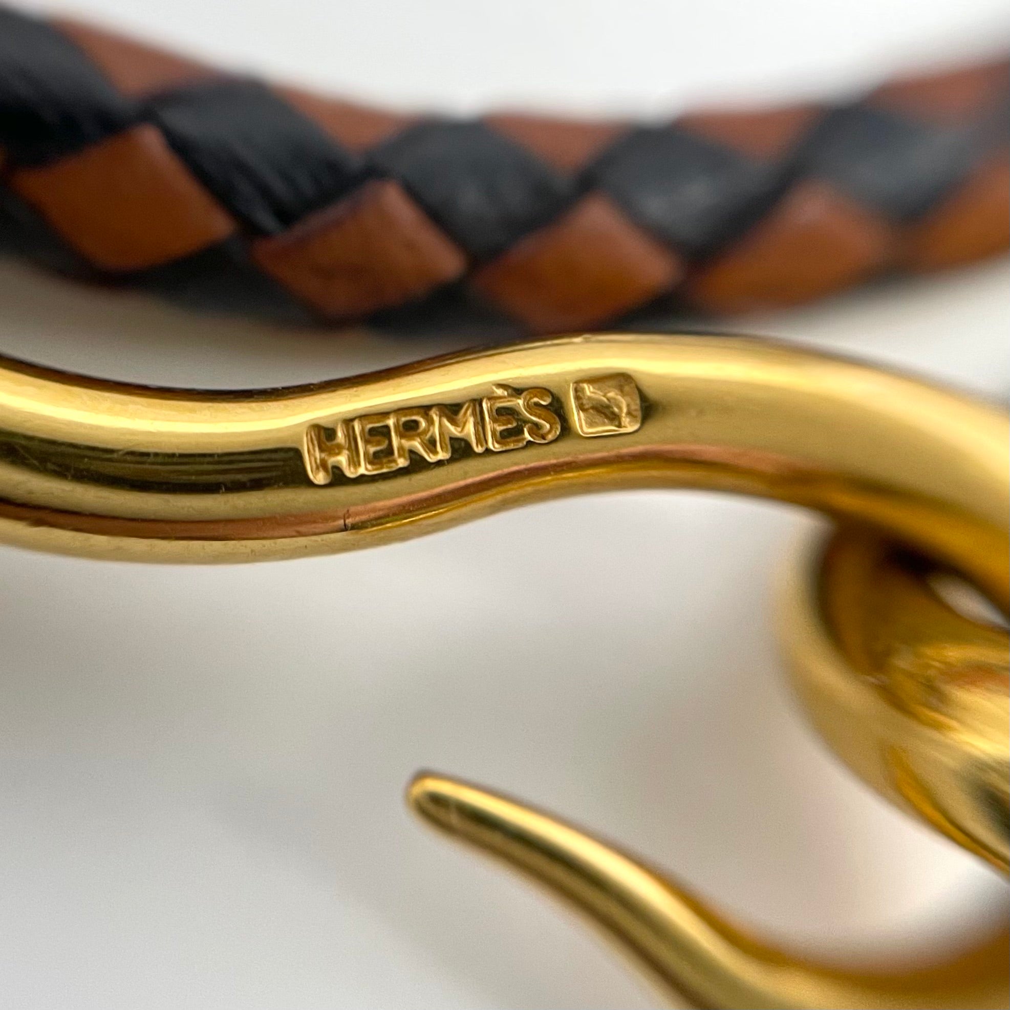 【送料無料】_ HERMES_（エルメス）_レザーブレスレット_ ジャンボ ドゥブルトゥール_ 中古品