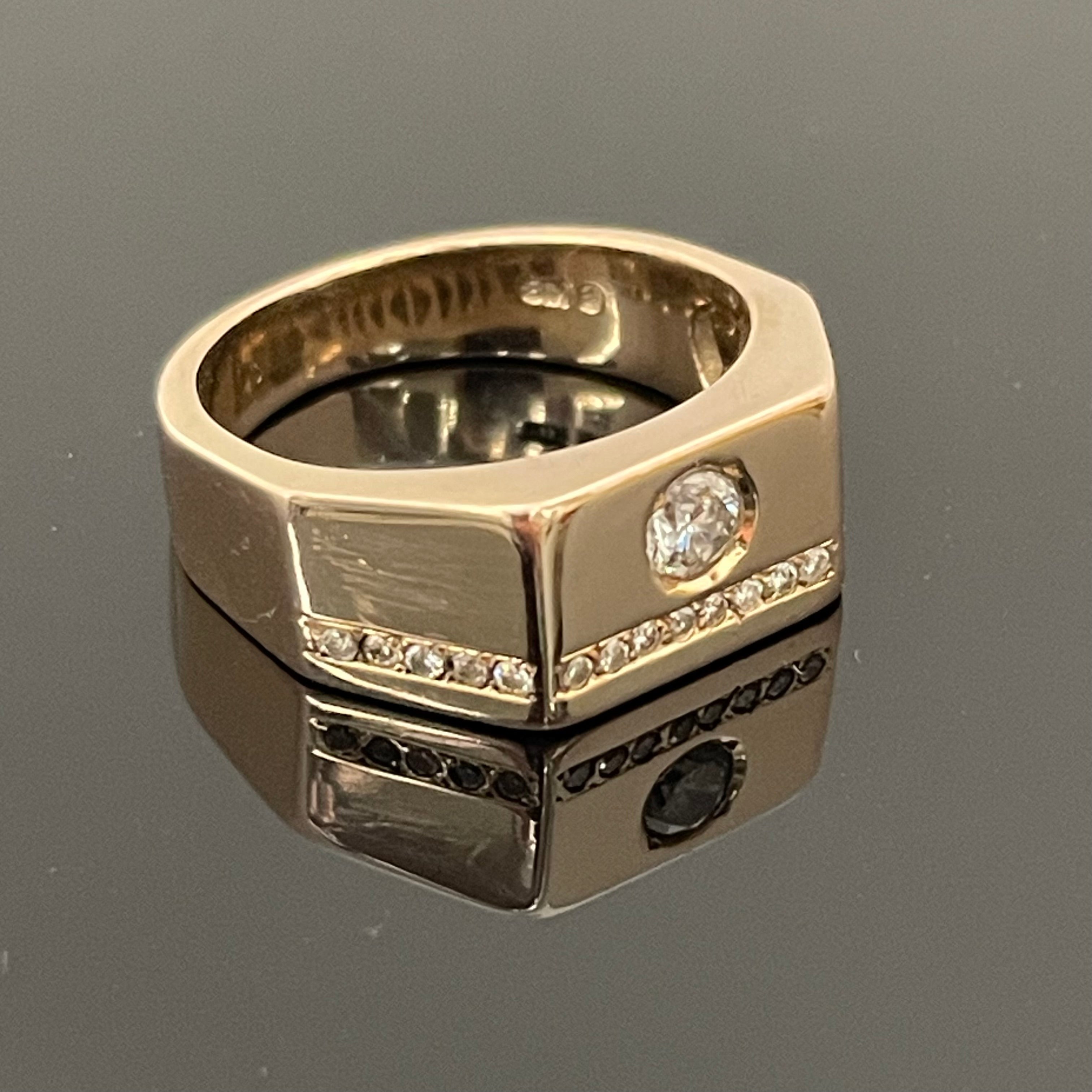 【送料無料】_  ノンブランド　_K18RGダイヤモンドリング _FD0.197ct／10.6g ＃14号_ 中古品