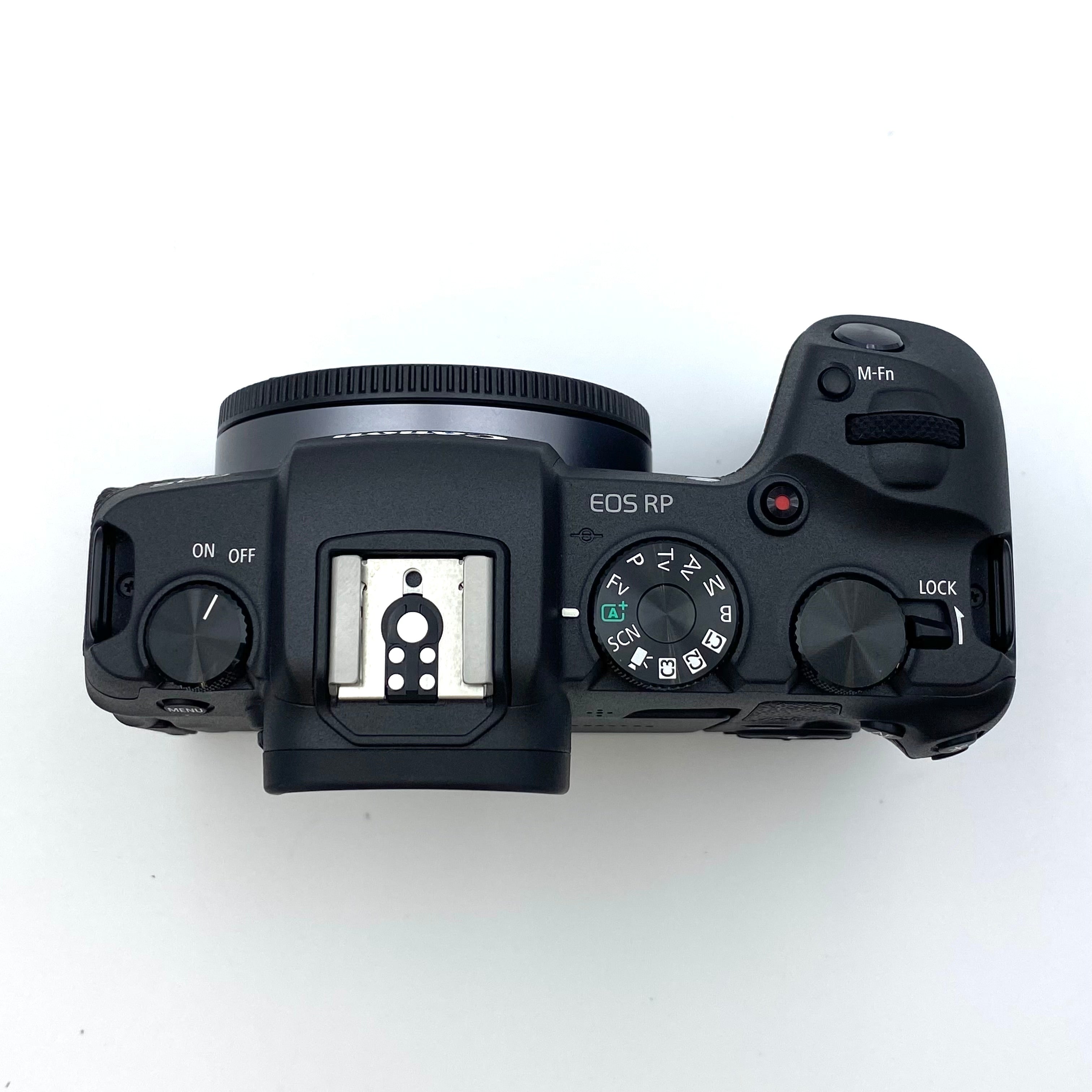 【送料無料】_Canon_（キヤノン）_EOS RP ミラーレスカメラ_RF24-105mm F4-7.1 IS STM KIT _レンズキット_中古品