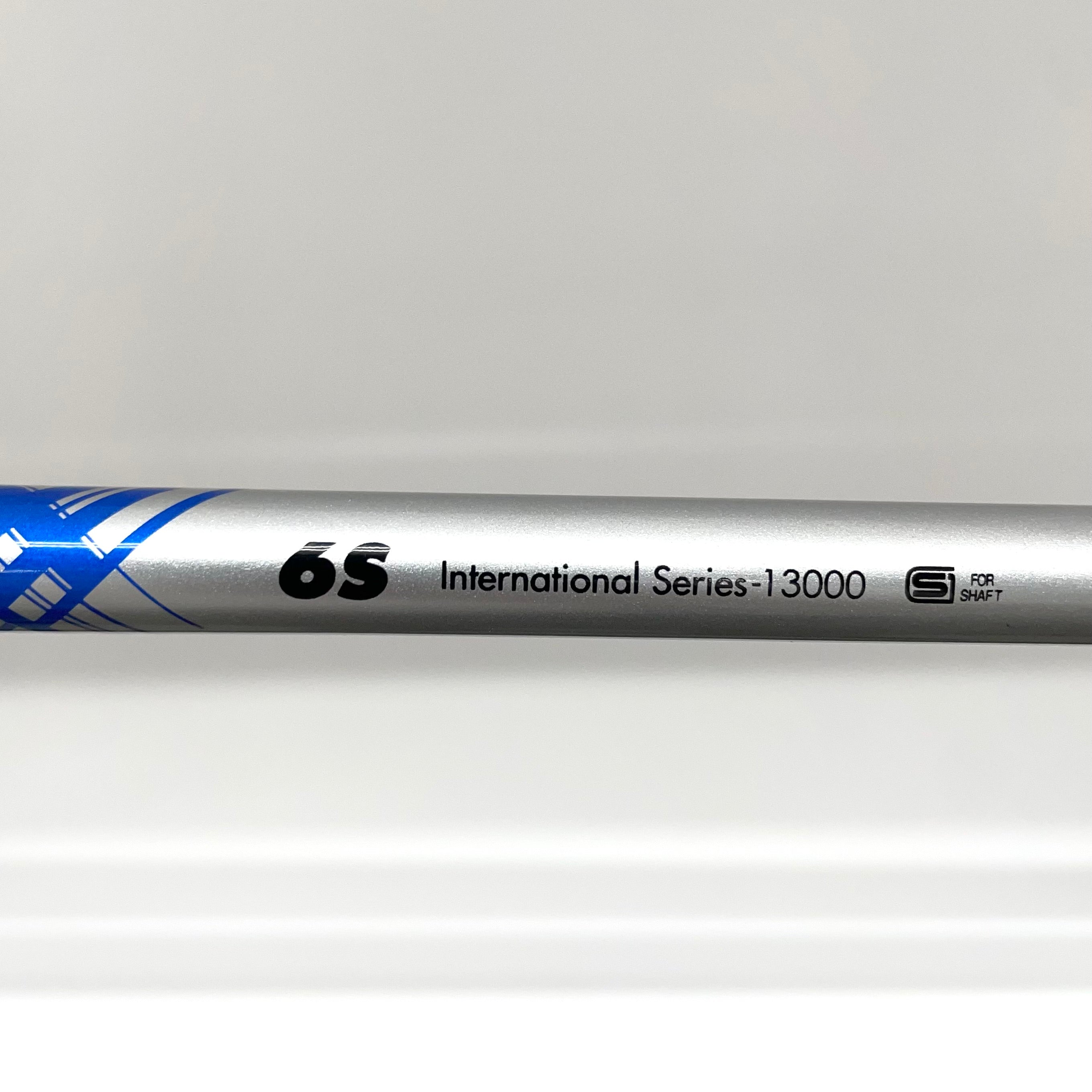 【送料無料】_ ジョージ武井デザイン _GTD Black Ice460 Driver _10.5度 ATTAS KING 6（S）_中古品