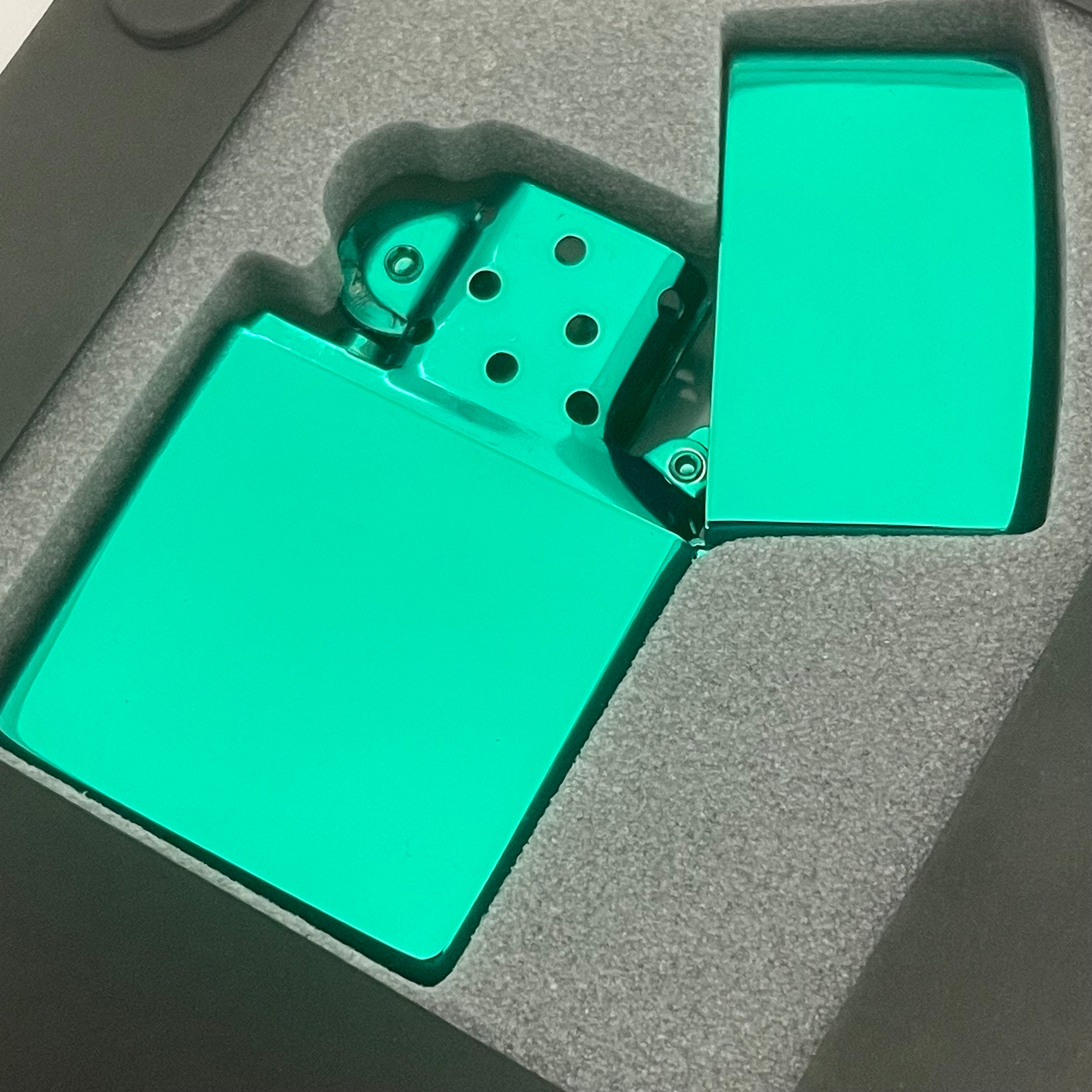 【送料無料】_ Zippo_（ジッポ）_オイルライター_グリーン インナー 1999年限定品_ LIMITED EDITION_ 未使用品