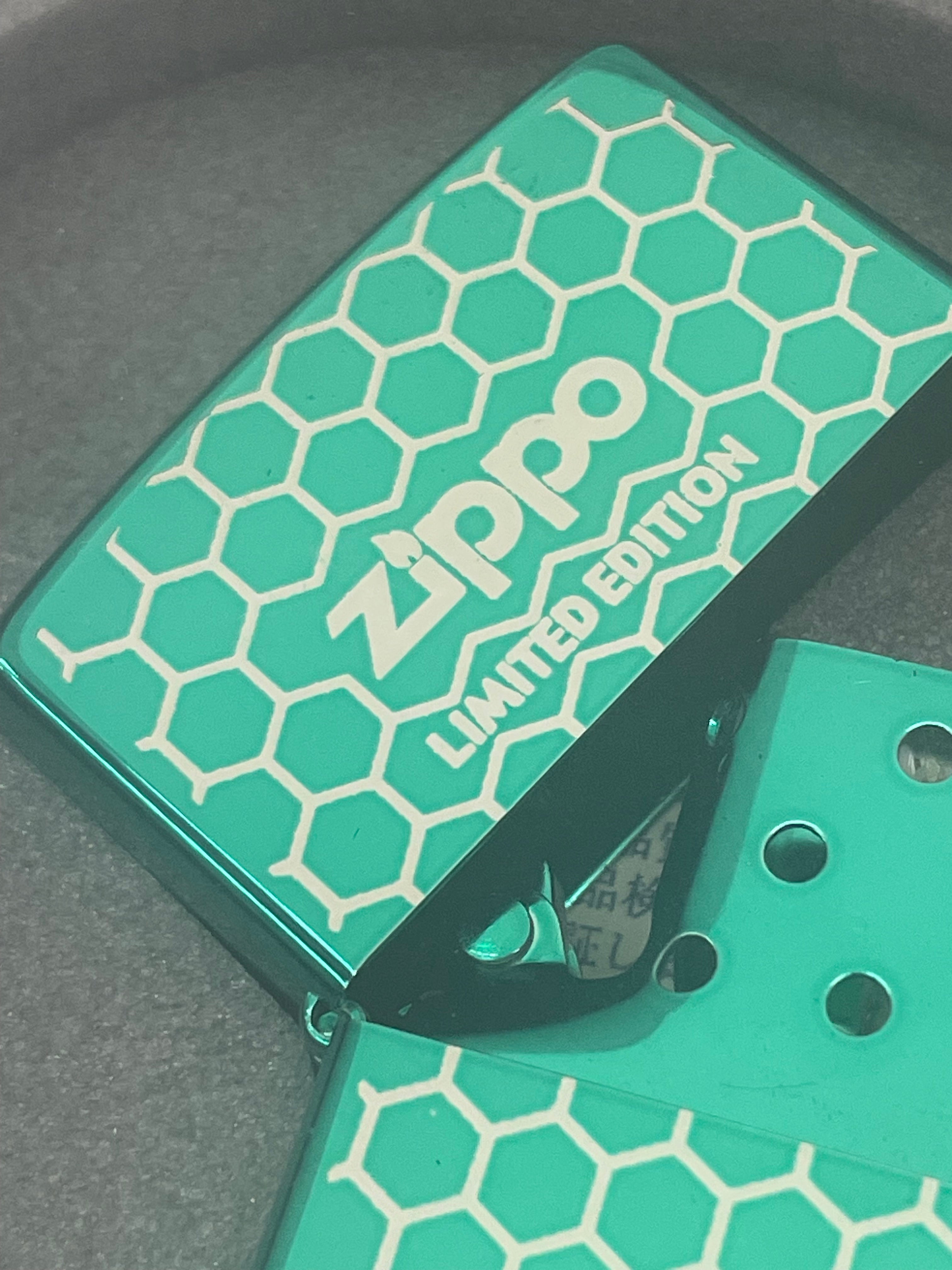 【送料無料】_ Zippo_（ジッポ）_オイルライター_グリーン インナー 1999年限定品_ LIMITED EDITION_ 未使用品