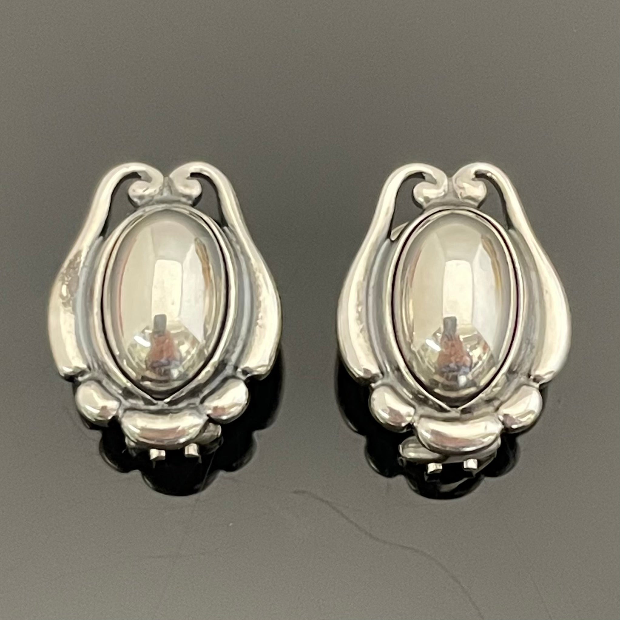【送料無料】_GEORG JENSEN_（ジョージジェンセン）_2009 ヘリテージ_SV925イヤリング_ 中古品