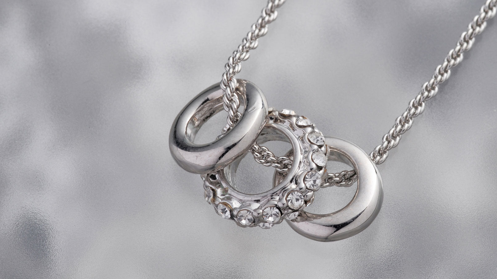 Y2504-174 BVLGARI シルバー・ブルー キーホルダー BVLGARI BVLGARI Keyring 34886 | Bulgari